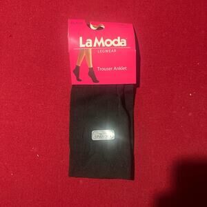 Black la moda trouser anklet